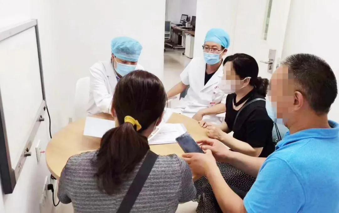險！桃核卡在氣道上  這個急救方法你得掌握