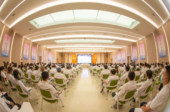 院士講堂 精彩紛呈！中國科學(xué)院竇科峰院士講授器官移植發(fā)展現(xiàn)狀