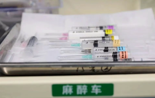 心梗6天+粉碎骨折！教科書上的“禁區(qū)”，他們硬是闖過來(lái)了…